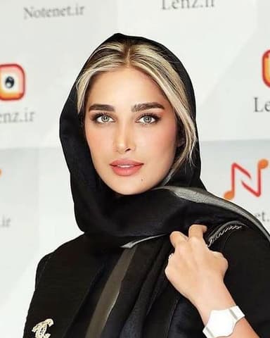 آناشید حسینی