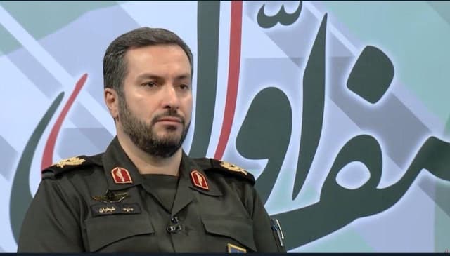 شهید سردار داوود شیخیان در برنامه تلویزیون