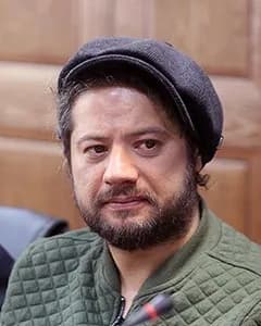 علی صادقی