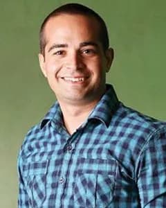 امین زمانی فرد