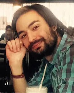 آرش آب پرور