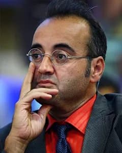 اردشیر رستمی