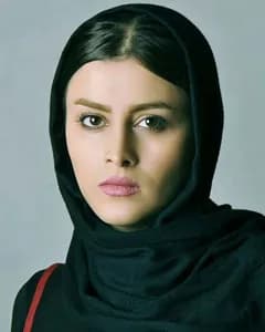 فهیمه مومنی