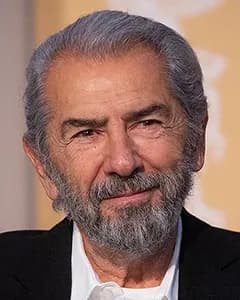 فرامرز قریبیان