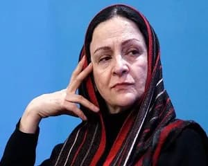 گلاب آدینه