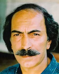 حسین معمارزاده