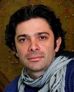 هومن کیایی