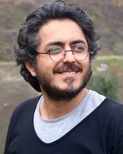 خیام وقار کاشانی
