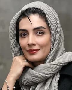 لیلا زارع