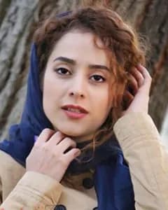 مهدخت مولایی