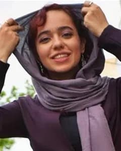 مهسا غفوری