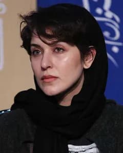 مینو شریفی