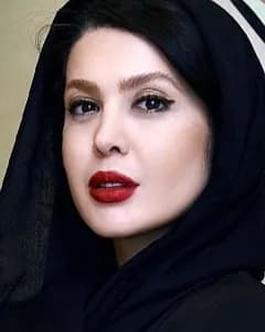 نازنین کریمی