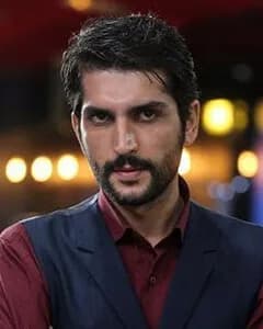 نیما نادری