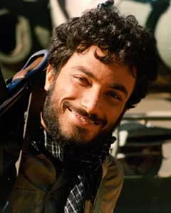 پیمان سنندجی زاده