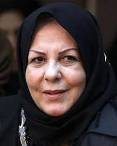پوراندخت مهیمن
