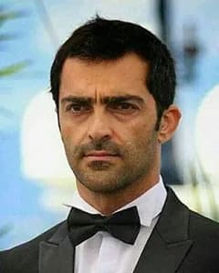 رضا اخلاقی راد