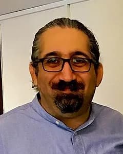 کیاوش صاحب نسق