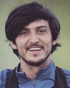 سردار آزمون