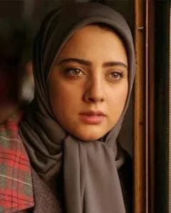 یلدا افشاری نیا