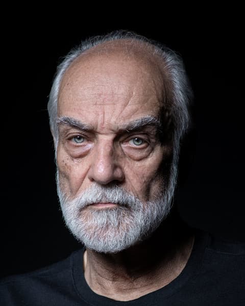 آیدین آغداشلو