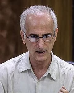 سیاوش بیضایی