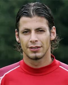 فریدون زندی