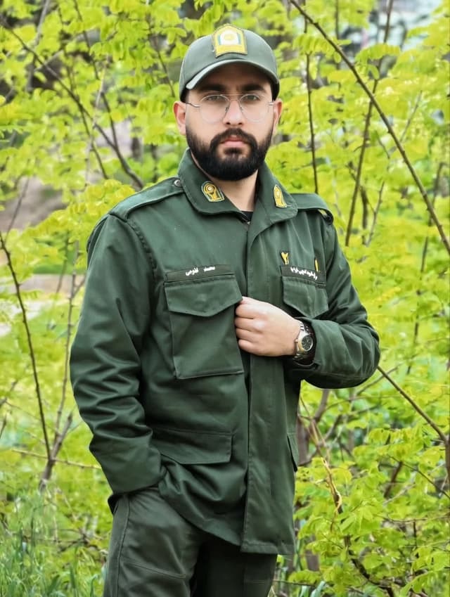 تصویر سرباز شهید محمدرضا نشومی