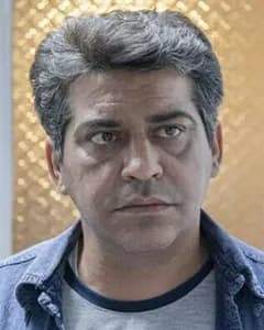 کوروش شاداب فر