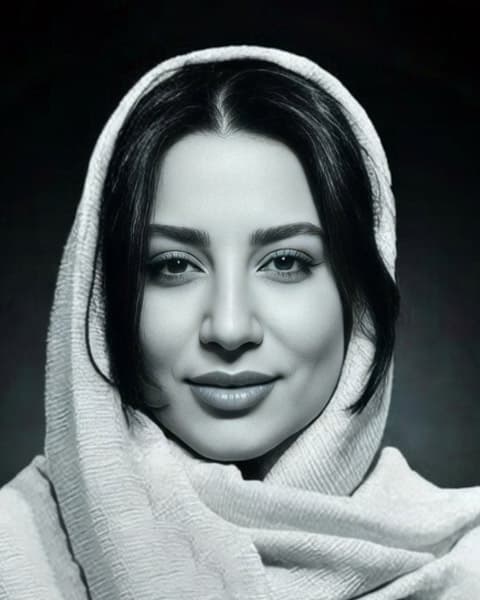 سروناز واعظ زاده