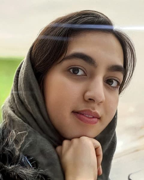 فاطمه پولادوند