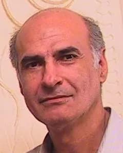 عباس انواری