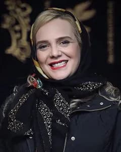 پرند زاهدی