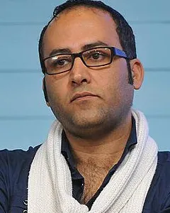 مجید اسماعیلی تهیه کننده فیلم سینه سرخ